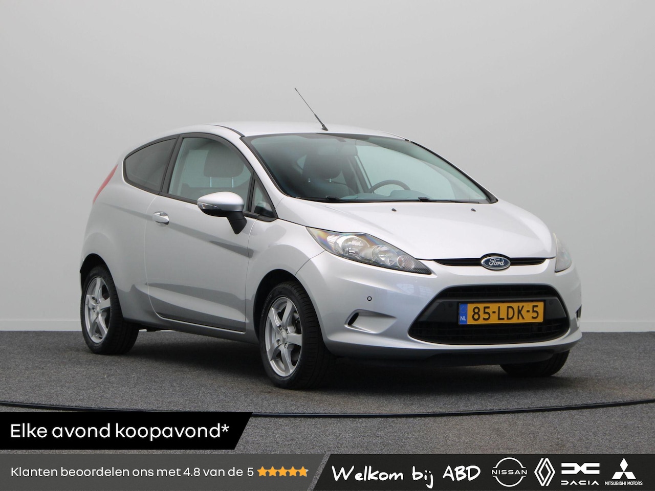 Ford Fiesta - 1.25 Limited | Airco | Radio Cd Speler | Parkeer sensoren | Lichtmetalen wielen - AutoWereld.nl