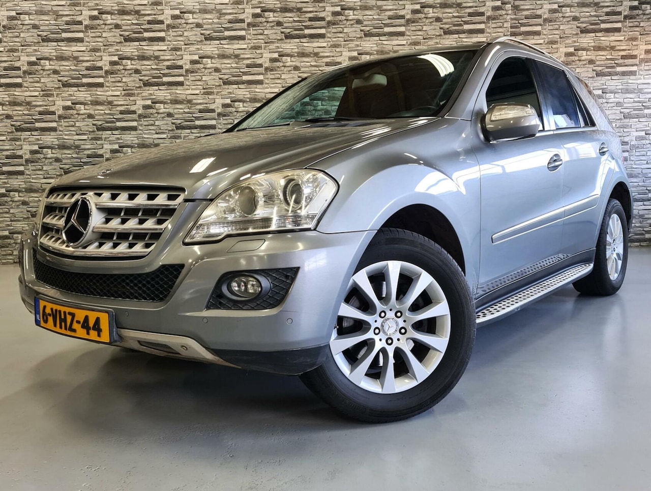 Mercedes-Benz M-klasse - bestel 350 CDI BlueTec 4Matic*Grijs kent*! - AutoWereld.nl