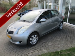 Toyota Yaris - 1.4 D-4D Sol Zo Mee Airco 5 Deurs