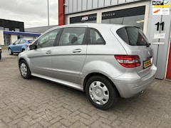 Mercedes-Benz B-klasse - 150 AUTOMAAT/1eEigenaar/67.500KM