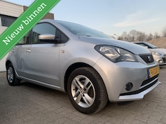 Seat Mii - 1.0 Style Chic 5DR Automaat Navi Airco Trekhaak Elektrisch pakket LM Velgen