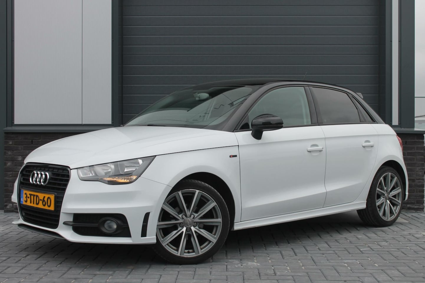 Audi A1 Sportback - 1.2 TFSI Attraction 1.2 TFSI Attraction - AutoWereld.nl