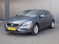 Volvo V40 - 1.6 T3 Momentum Lmv 6-Bak