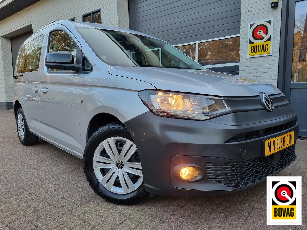 Volkswagen Caddy - 1.5 TSI AIRCO ECC / NAVI / CRUISE / PDC Volkswagen Caddy 1.5 TSI AIRCO ECC / NAVI / CRUISE - AutoWereld.nl