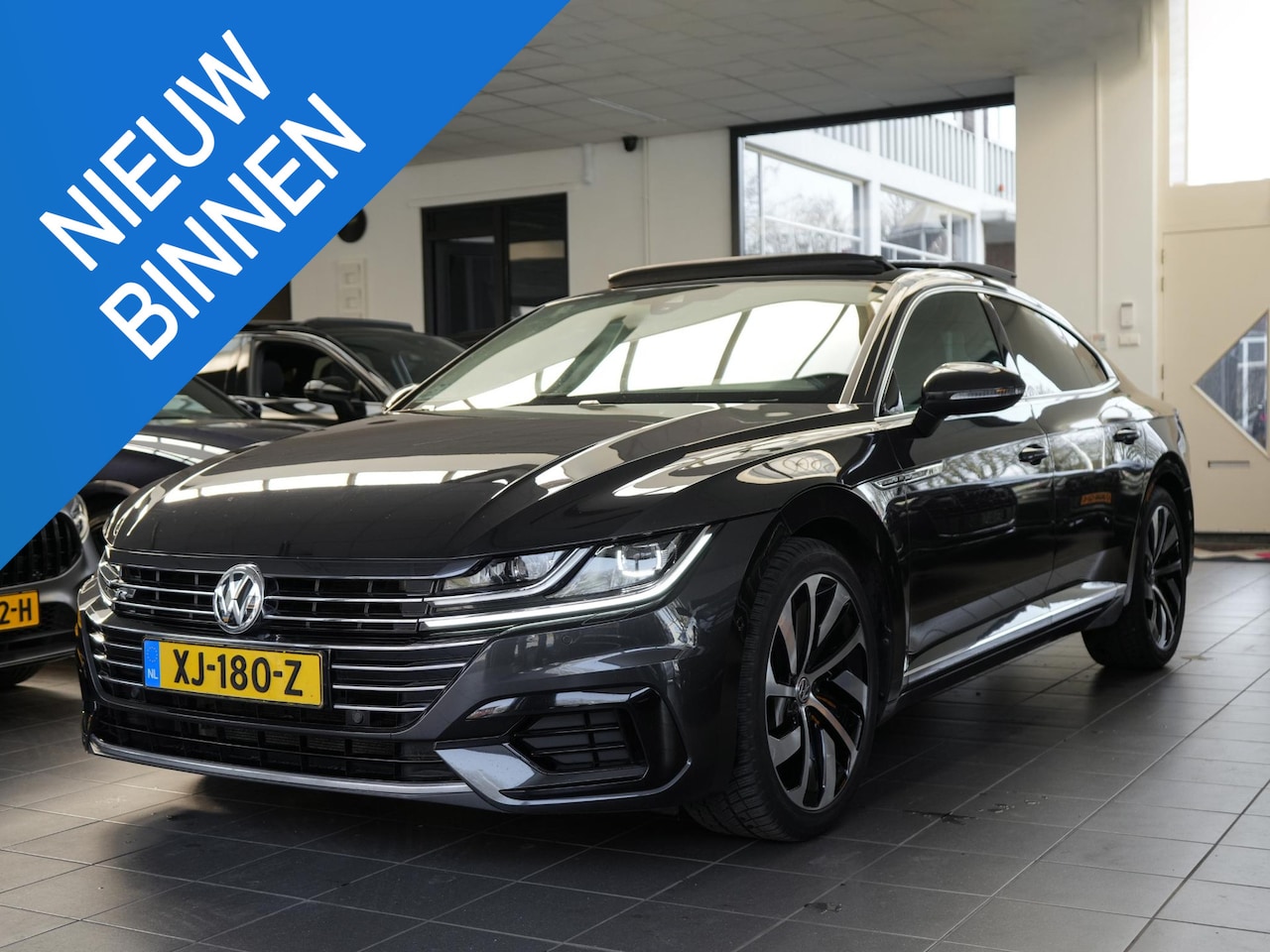 Volkswagen Arteon - 2.0 TSI Business R | PANO | NAVI | CAMERA - AutoWereld.nl