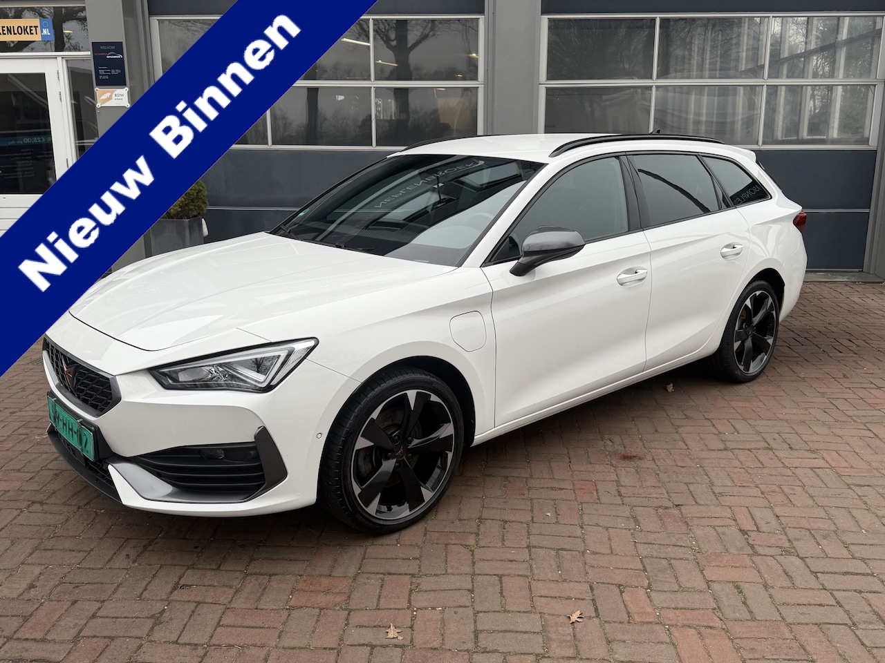 Seat Leon - 1.4 TSI eHybrid PHEV FR Business Intense Hybride Bj 2022 Navi,Camera,Cruise,Cv - AutoWereld.nl