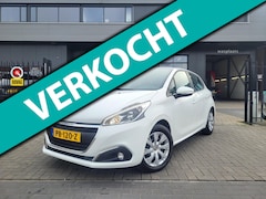 Peugeot 208 - 1.2 PureTech | Navigatie, cruise control, LAGE KM STAND, NAP