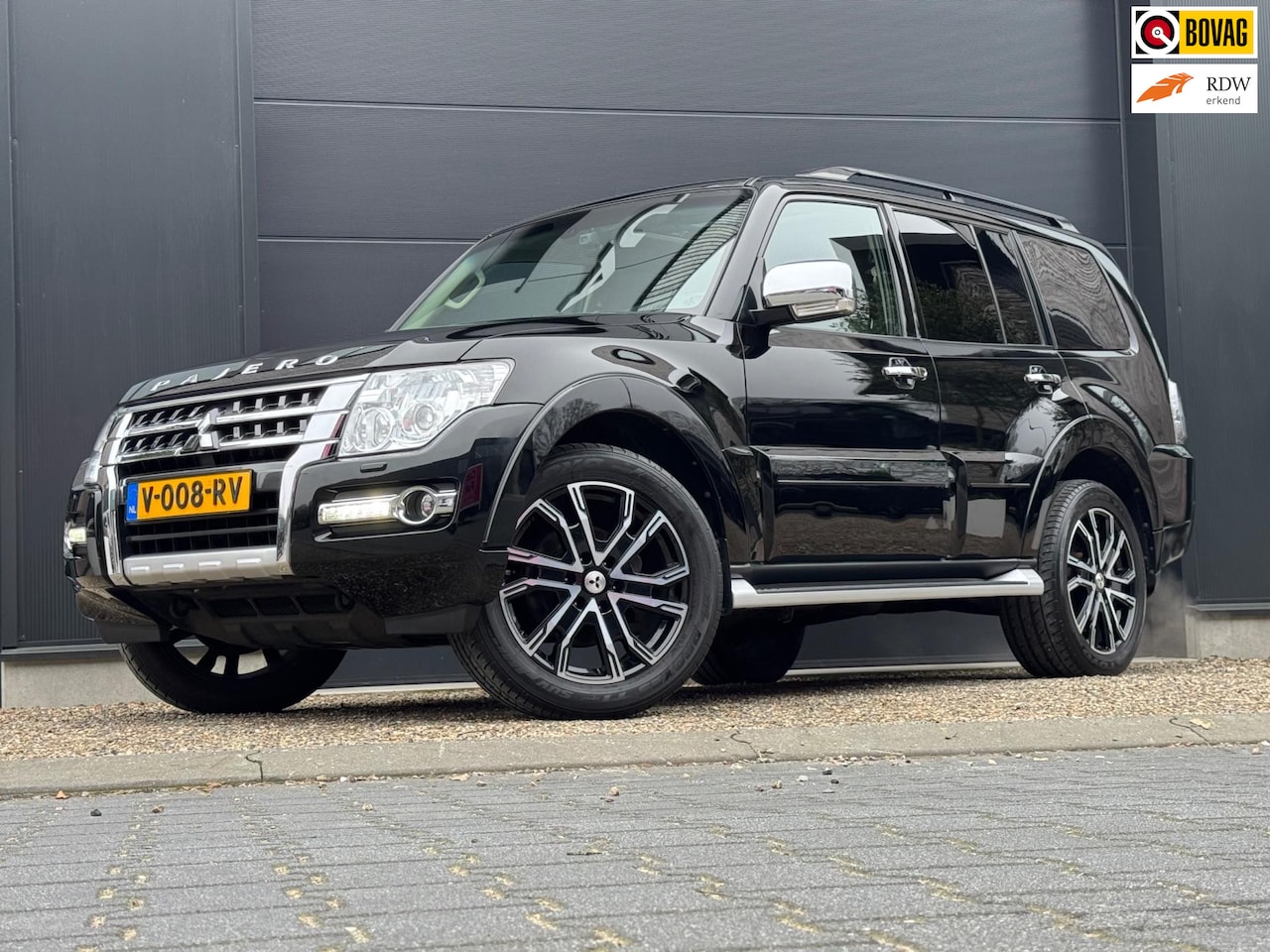 Mitsubishi Pajero - MITSUBISHI Gelimiteerde FINAL EDITION!! nr 435/1000 | 1e EIG | Grijs kenteken | TOPSTAAT | - AutoWereld.nl