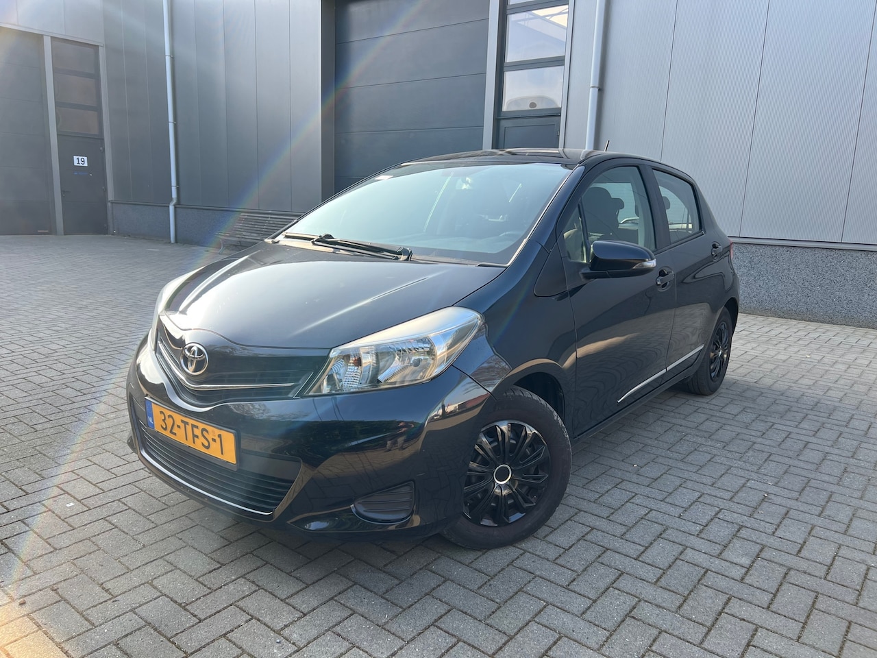 Toyota Yaris - 1.0 VVT-i Aspiration 117.176km - AutoWereld.nl