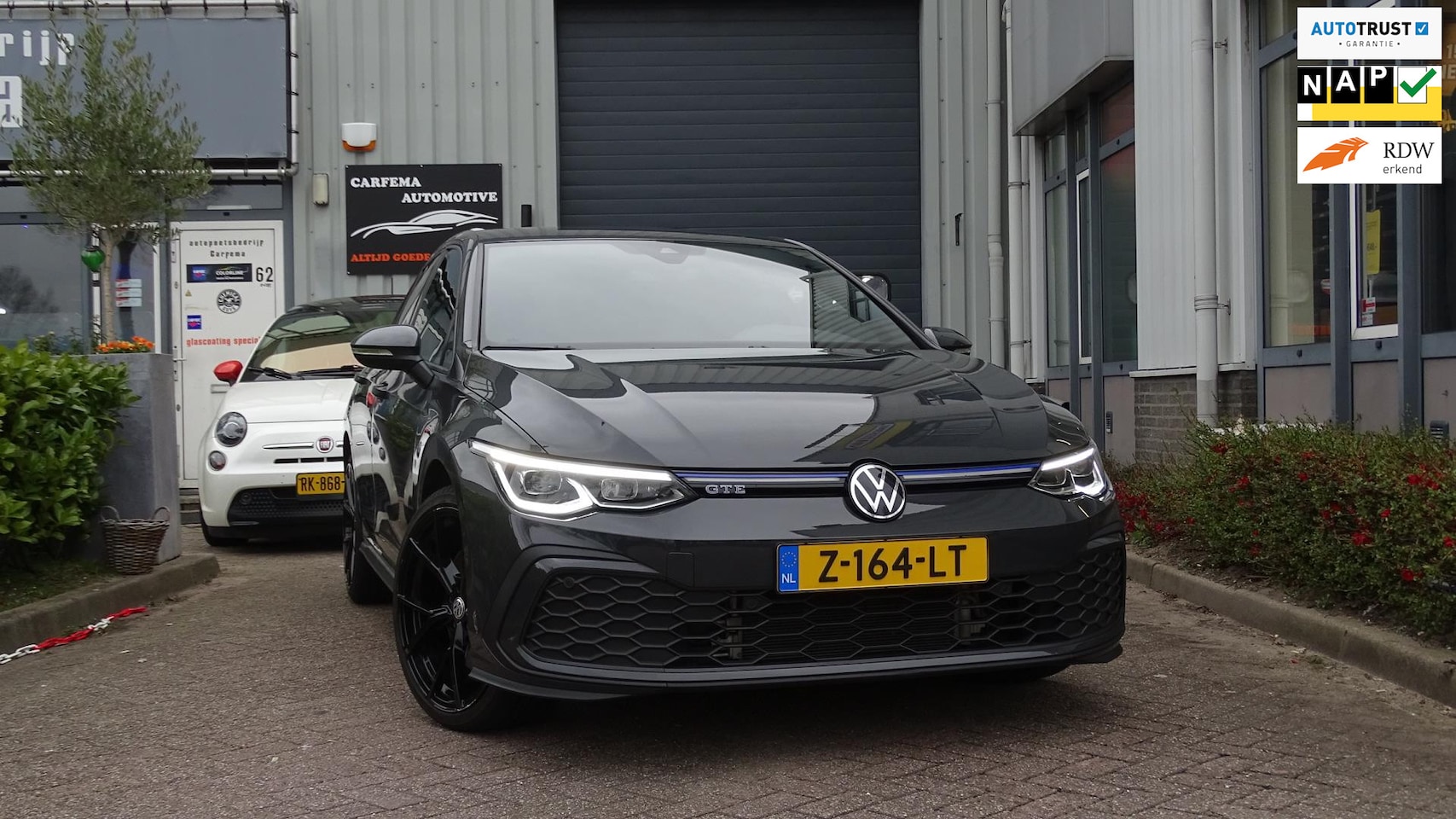 Volkswagen Golf - 1.4 eHybrid GTE Black Optic / 19inch - AutoWereld.nl