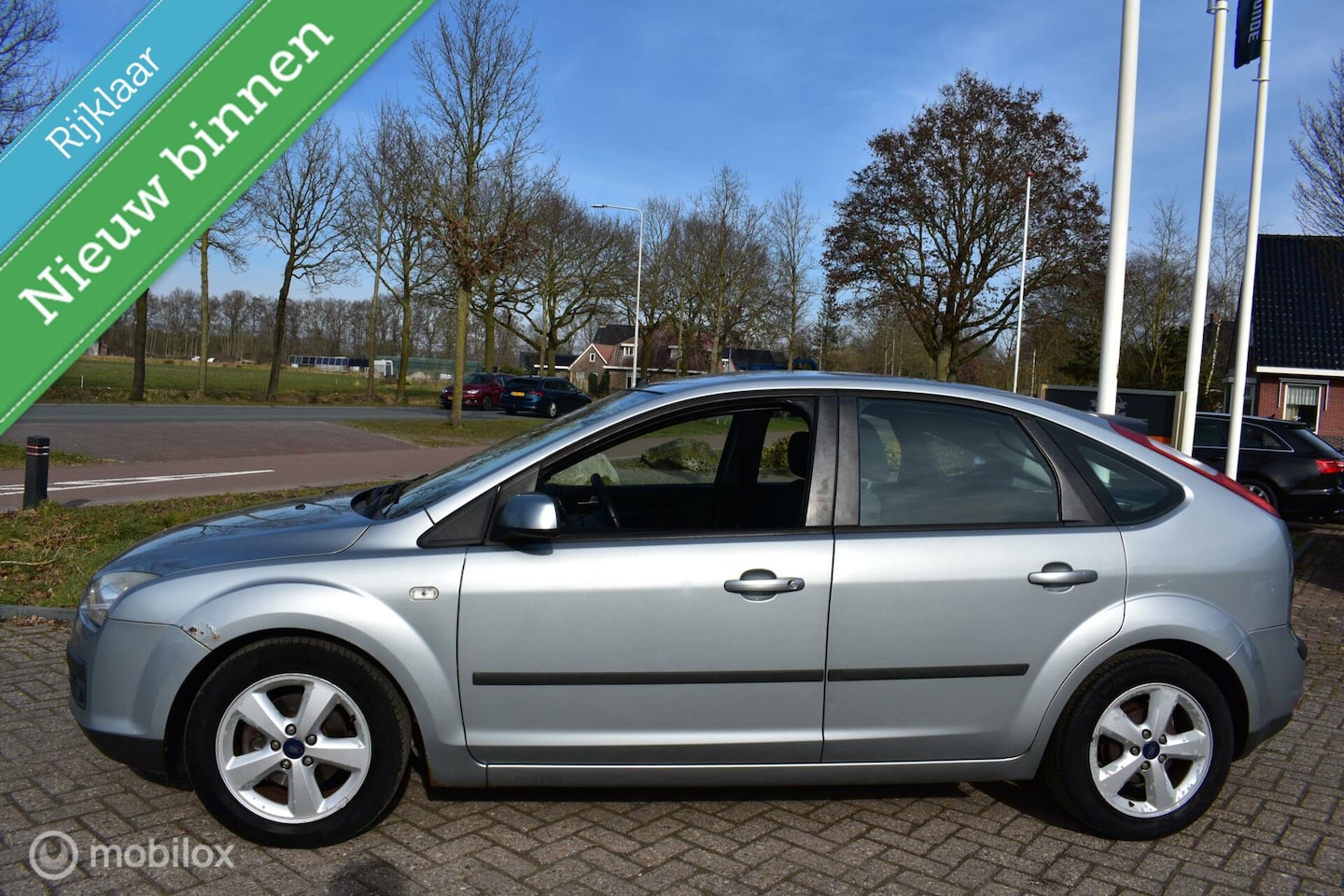 Ford Focus - 1.6-16V First Edition '05 5DRS, Clima/Cruise - AutoWereld.nl