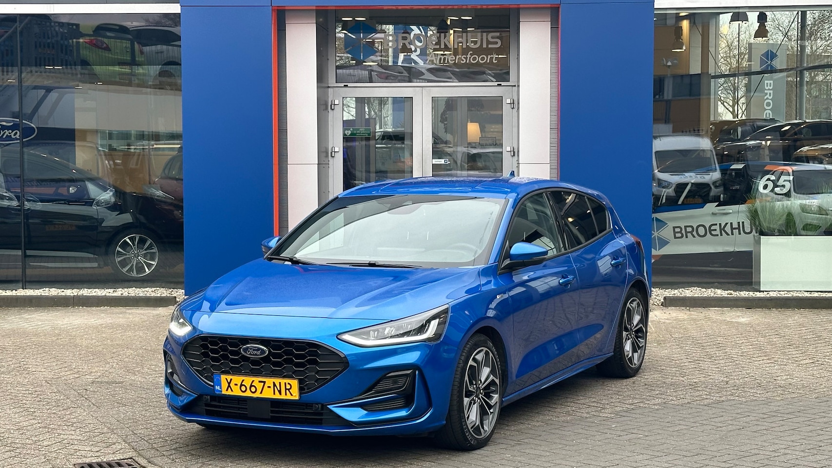 Ford Focus - 1.0 EcoBoost Hybrid ST Line X | stuurwiel verwarmd | verwarmde voorruit | voorstoelen verw - AutoWereld.nl