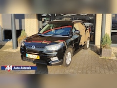 SsangYong Tivoli - 1.6 Sapphire Lederen Bekleding/ Navigatie