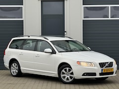 Volvo V70 - 2.0F Momentum / Leder / LPG