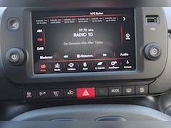 Fiat Panda - 1.0 Hybrid RED Cross Clima-PDC-Carplay