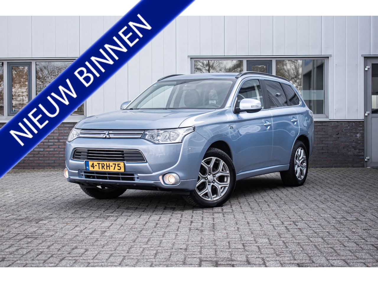 Mitsubishi Outlander - 2.0 PHEV Business Edition 2.0 PHEV Business Edition - AutoWereld.nl