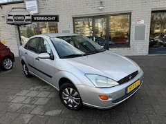 Ford Focus - 1.6-16V Ghia Automaat Uniek 65D KM NAP