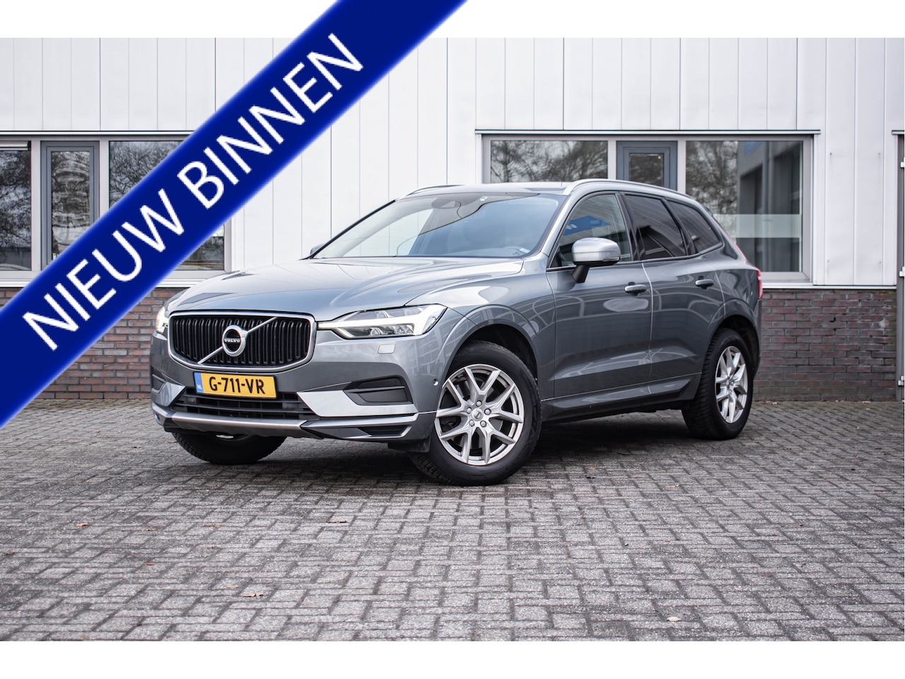 Volvo XC60 - 2.0 D4 R-Design 2.0 D4 R-Design - AutoWereld.nl