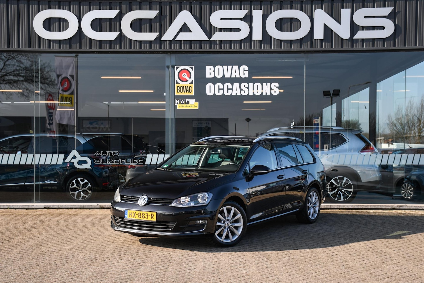 Volkswagen Golf Variant - 1.2 TSI Business NAVIGATIE/ TREKHAAK/ LEDER-STOF - AutoWereld.nl