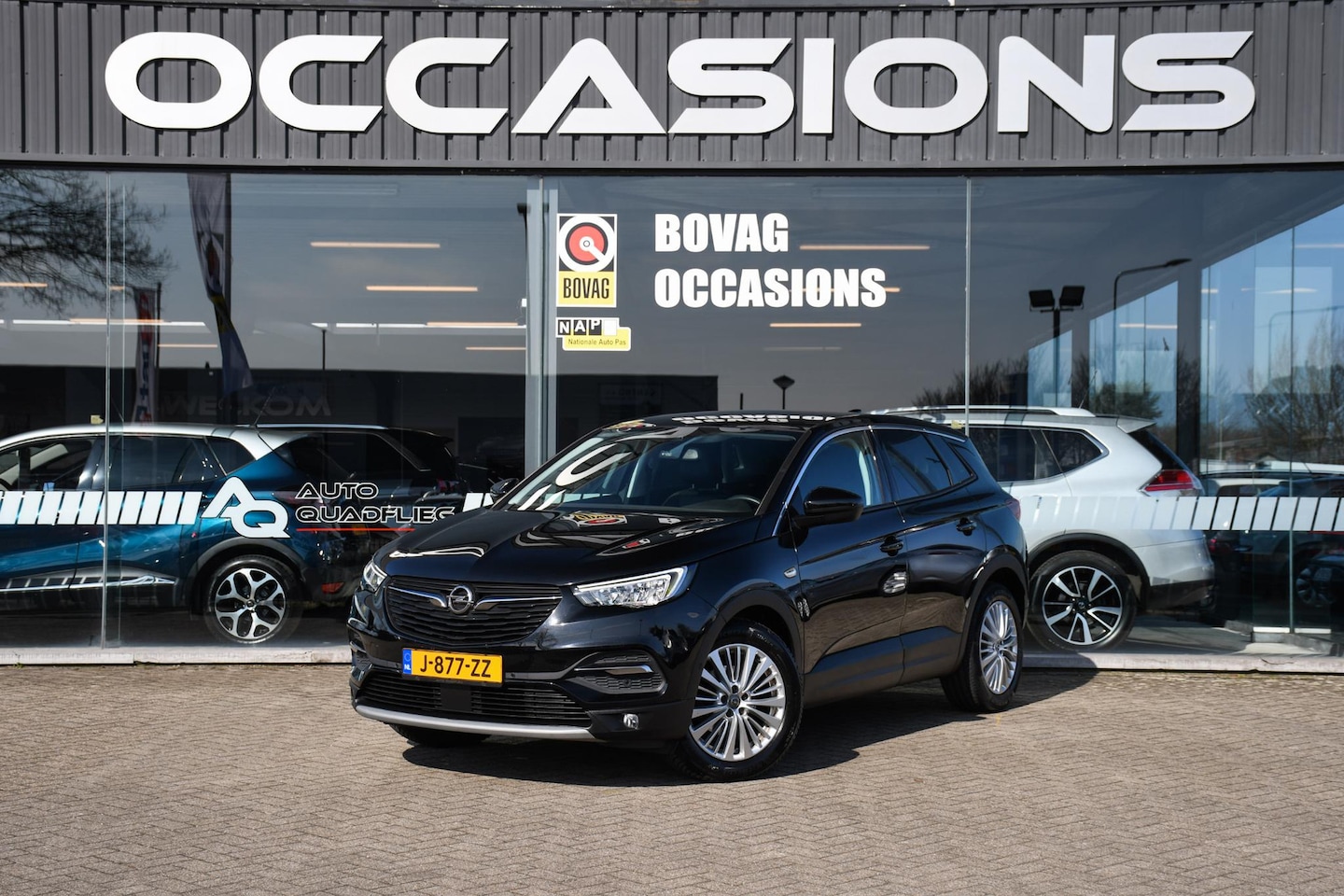 Opel Grandland X - 1.2 Turbo Innovation APPLE CARPLAY/ NAVIGATIE/ DAB - AutoWereld.nl