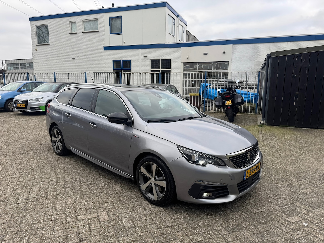 Peugeot 308 SW - 2.0 BlueHDI Blue Lease GT-Line Automaat - AutoWereld.nl