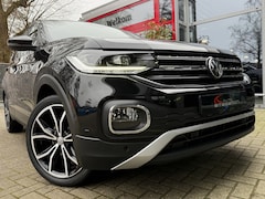 Volkswagen T-Cross - 1.0 TSI 116PK AUT. * VIRTUAL/ RADAR/ 18 INCH/ TREKHAAK/ STOELVERWARMING