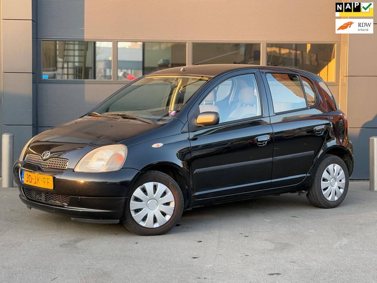 Toyota Yaris - 1.3-16V VVT-i YORIN Airco|Nap - AutoWereld.nl