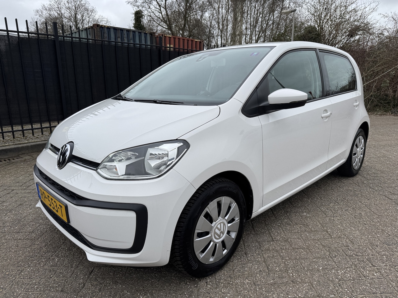 Volkswagen Up! - 1.0 BMT move up! 5 Drs Airco - AutoWereld.nl