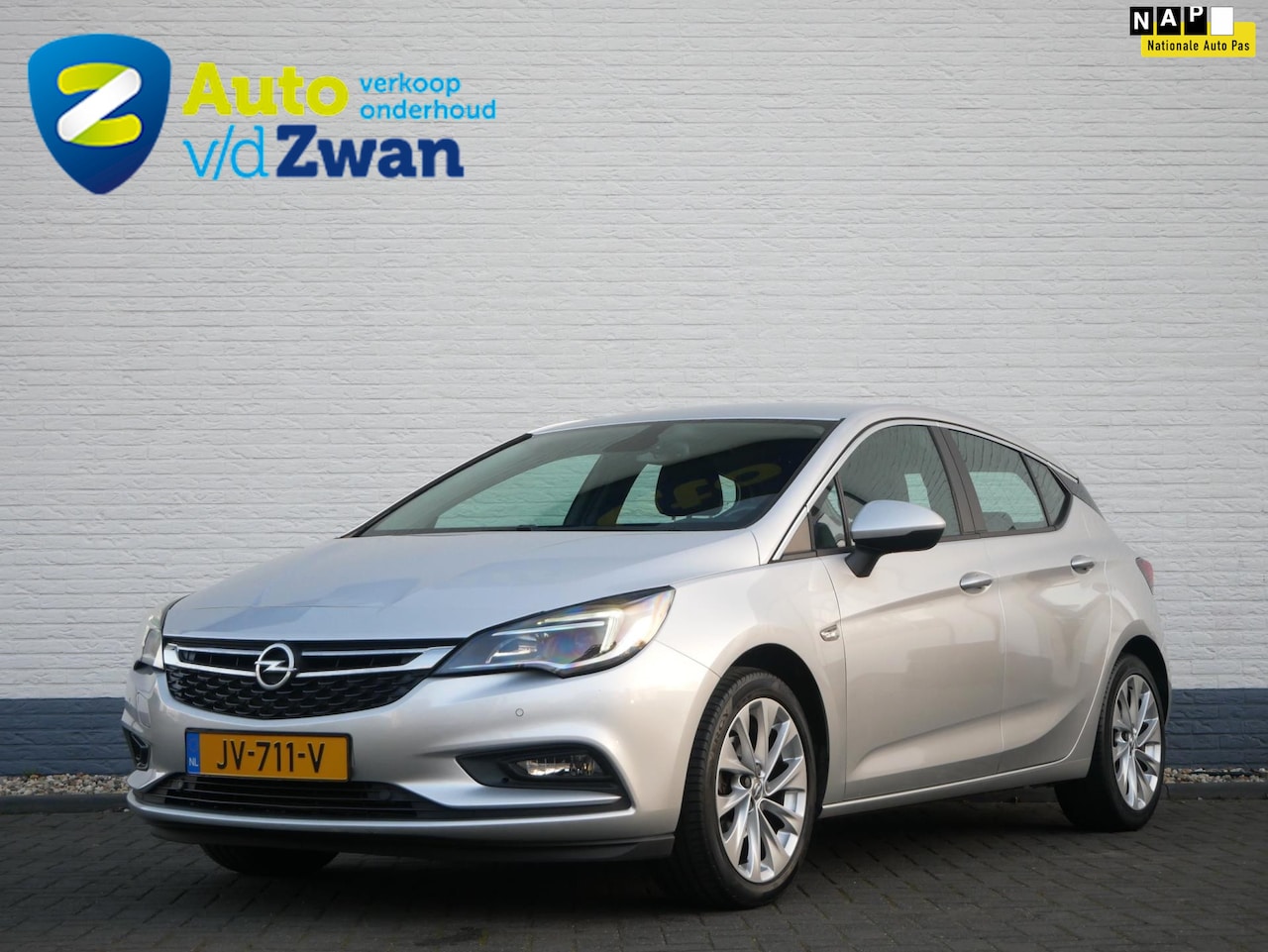 Opel Astra - 1.0 Edition 105 Pk/Navi/CarPlay/Trekhaak/Cruise - AutoWereld.nl