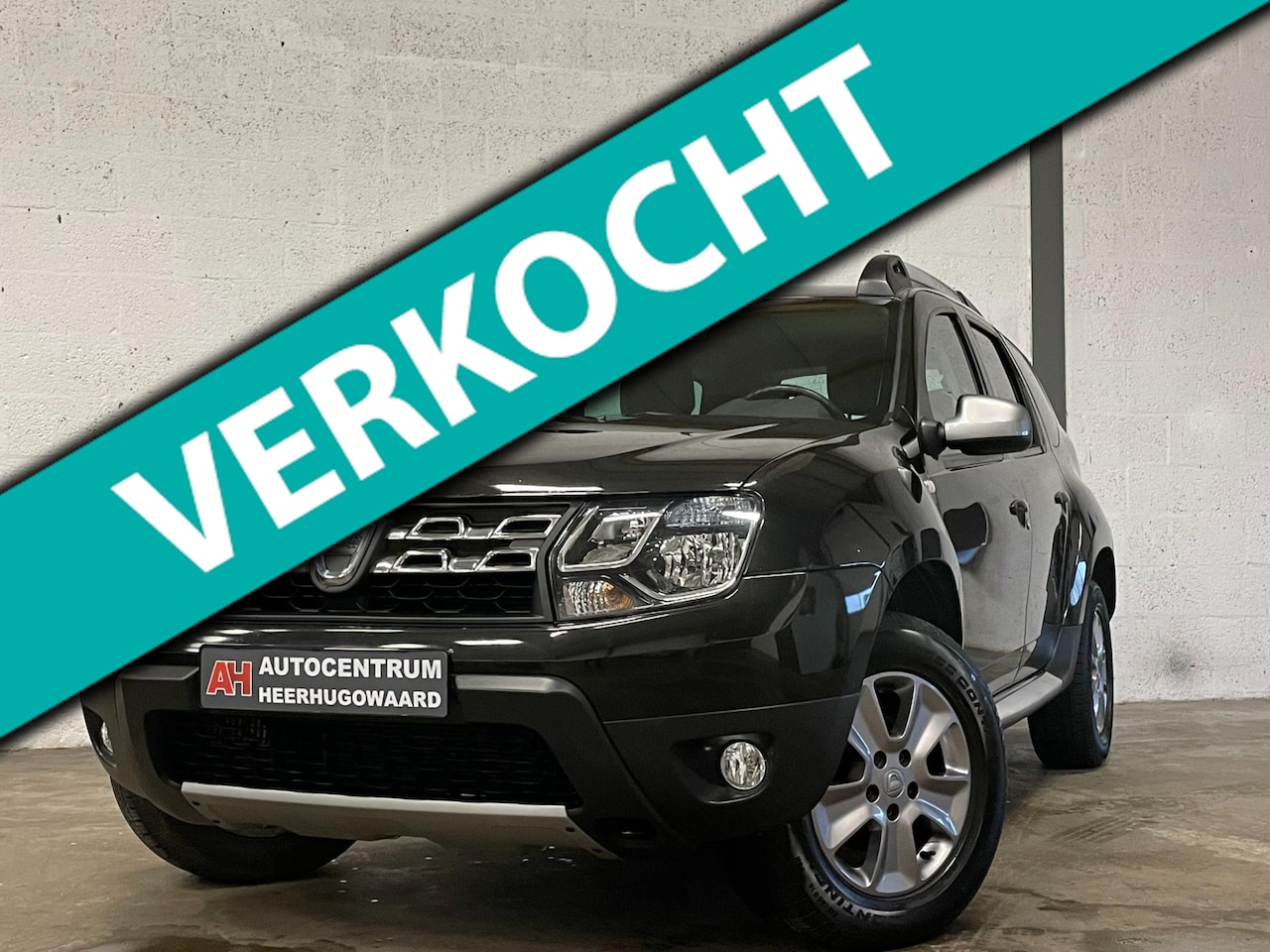 Dacia Duster - 1.2 TCe 4x2 Prestige Navi|Leder|Cruise|Dealer Onderhouden !! - AutoWereld.nl