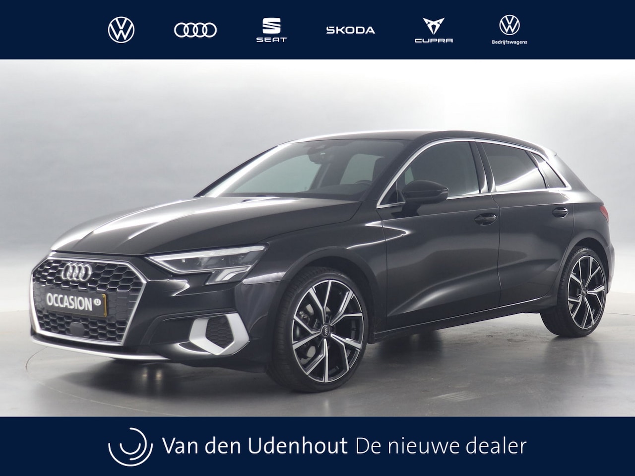 Audi A3 Sportback - 30 TFSI 110pk Advanced edition S-Tronic / Navigatie / Parkeersensoren - AutoWereld.nl