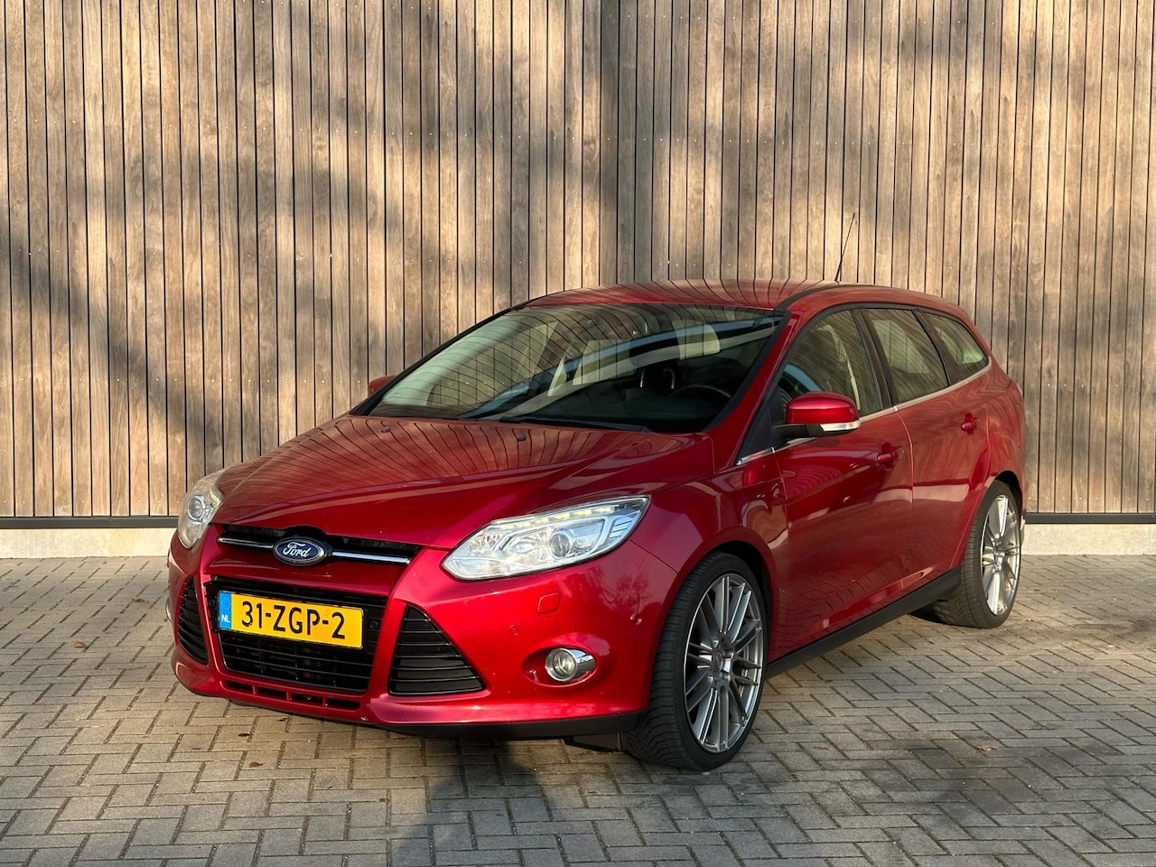 Ford Focus Wagon - 1.6 TDCI ECOnetic Lease Titanium 1.6 TDCI ECOnetic Lease Titanium - AutoWereld.nl