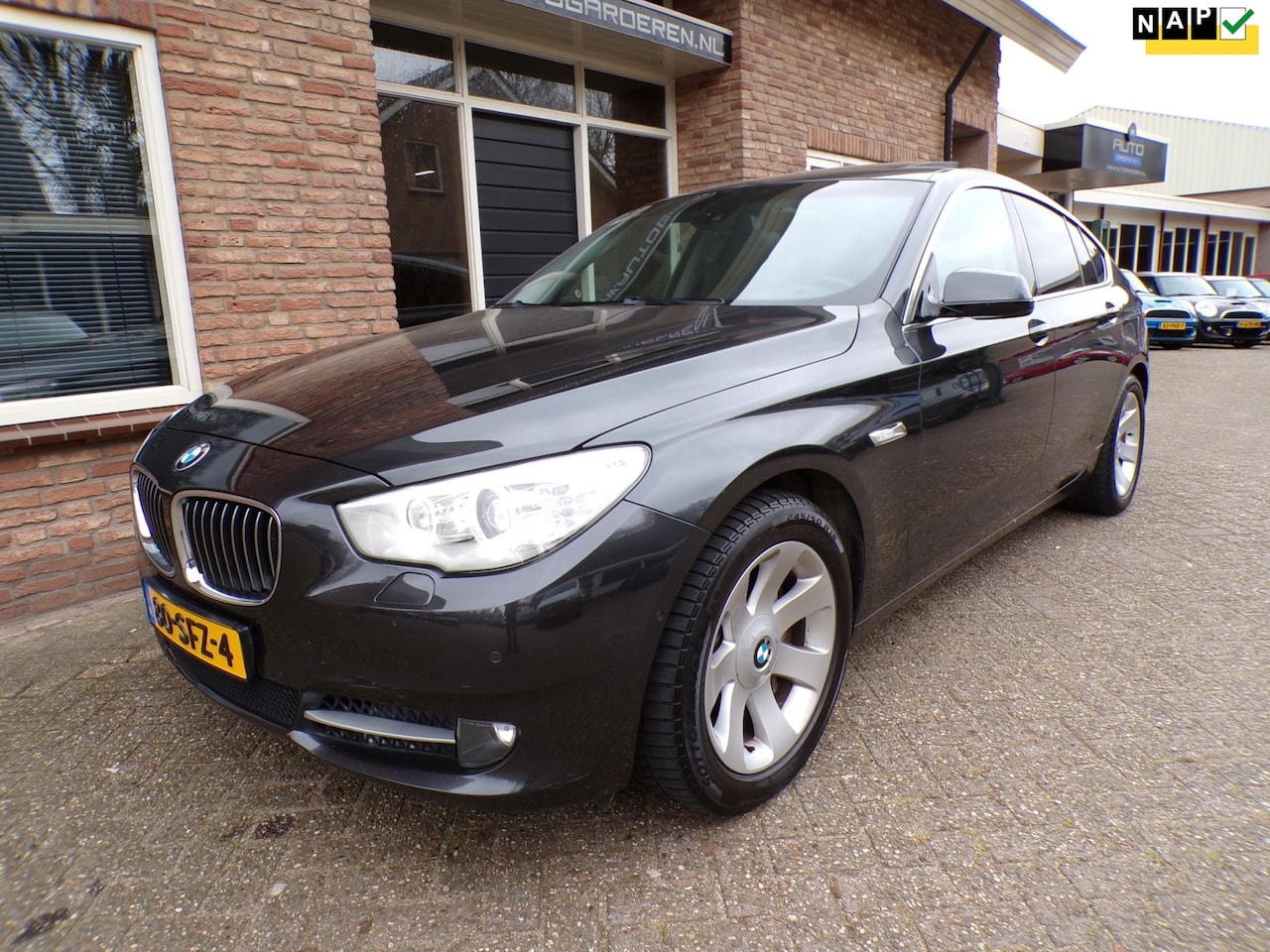 BMW 5-serie Gran Turismo - 535i High Executive Automaat / Leder / Panoramadak - AutoWereld.nl