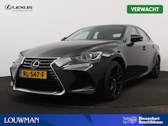 Lexus IS - 300h Business Line | Camera | Navigatie | LM velgen | Cruise Control | Half leder |