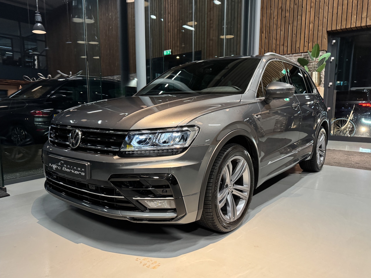 Volkswagen Tiguan - 1.5 TSI ACT Comfortline Business 1.5 TSI ACT Comfortline Business - AutoWereld.nl