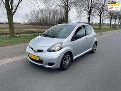 Toyota Aygo - 1.0-12V Access AIRCO/APK 03-2026