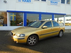 Volvo S60 - 2.4 EDITION, TREKH, NWE BANDEN, LEES TEKST