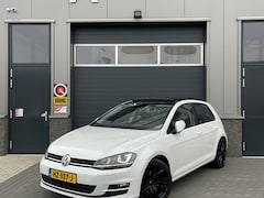 Volkswagen Golf - 1.4 TSI ACT DSG Highline 140PK/PANO