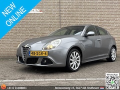 Alfa Romeo Giulietta - 1.6 JTDm Distinctive | Climate | Cruise | PDC |