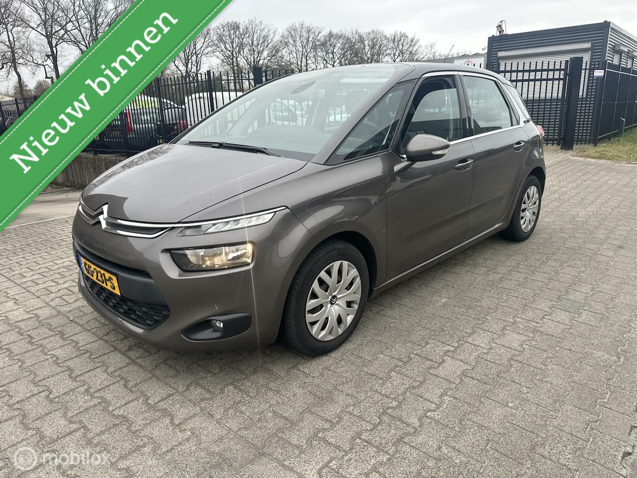 Citroën C4 Picasso - 1.2 PureTech Selection 1.2 PureTech Selection - AutoWereld.nl