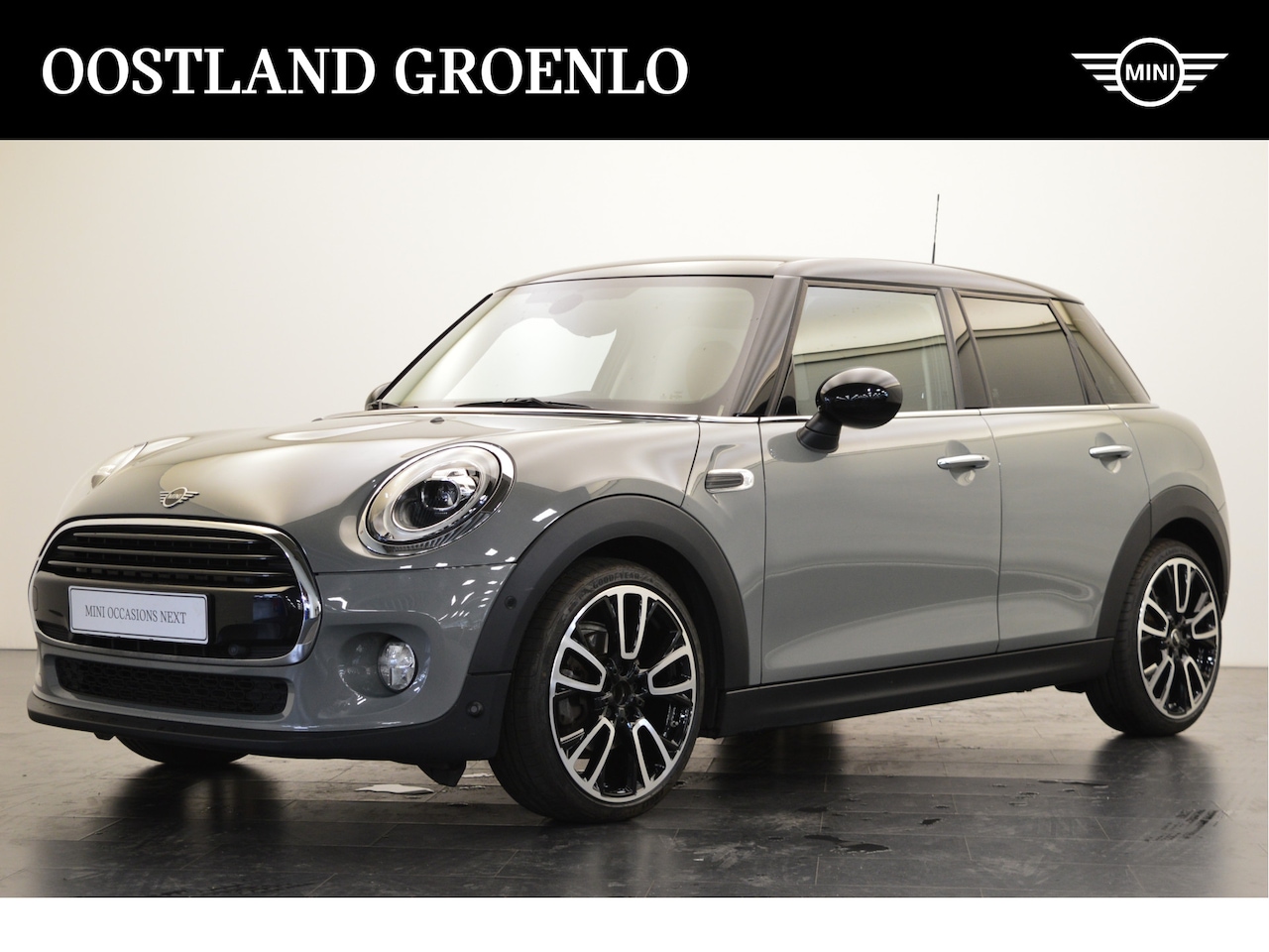 MINI Cooper - Hatchback / Comfort Access / LED / Comfortstoelen / Apple CarPlay / Park Assistant / Stoel - AutoWereld.nl