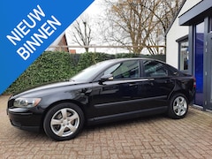 Volvo S40 - 2.4i Kinetic Youngtimer