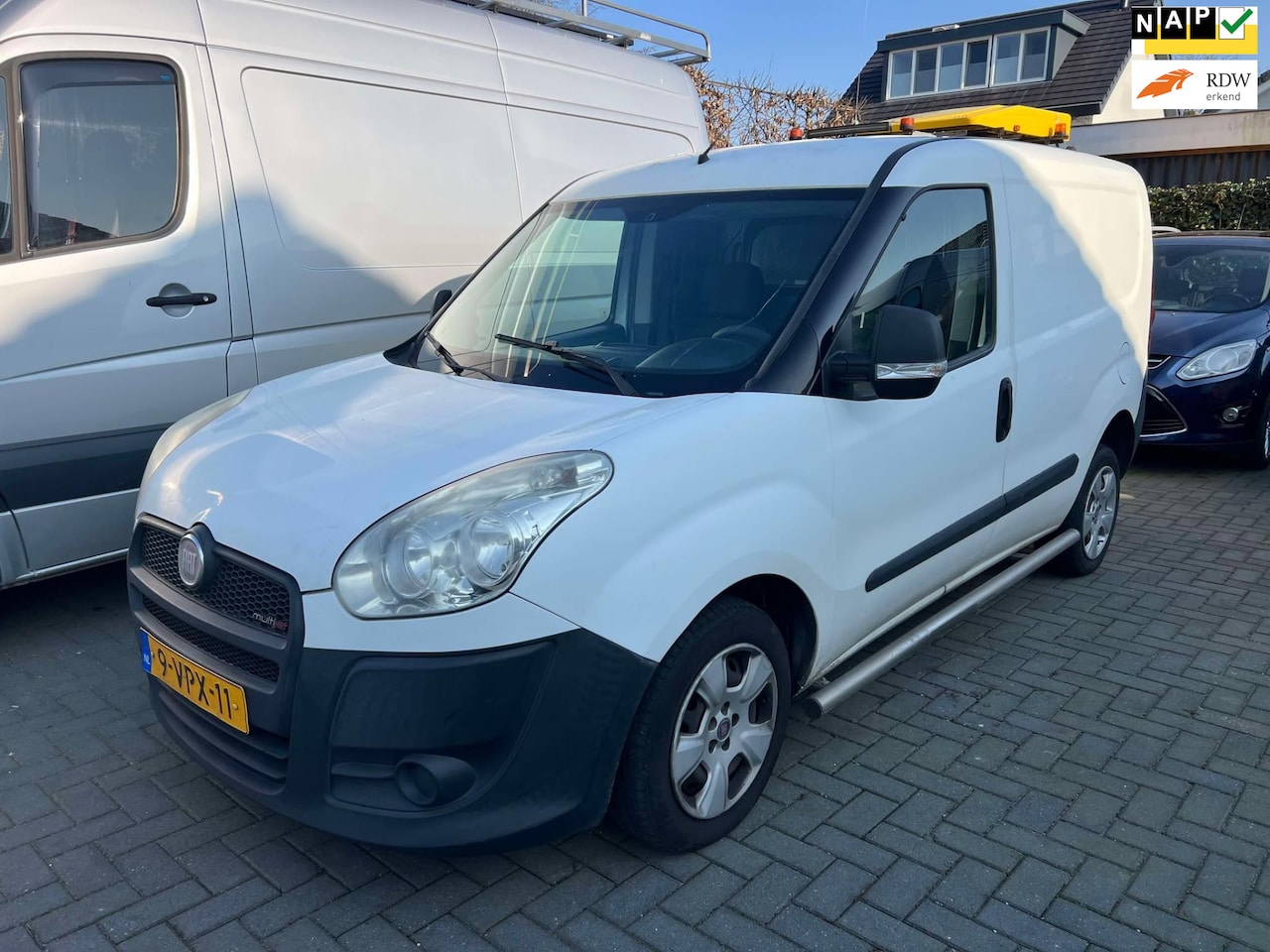 Fiat Doblò Cargo - 1.3 MultiJet | KOPPELING DEFECT! | EXPORT - AutoWereld.nl