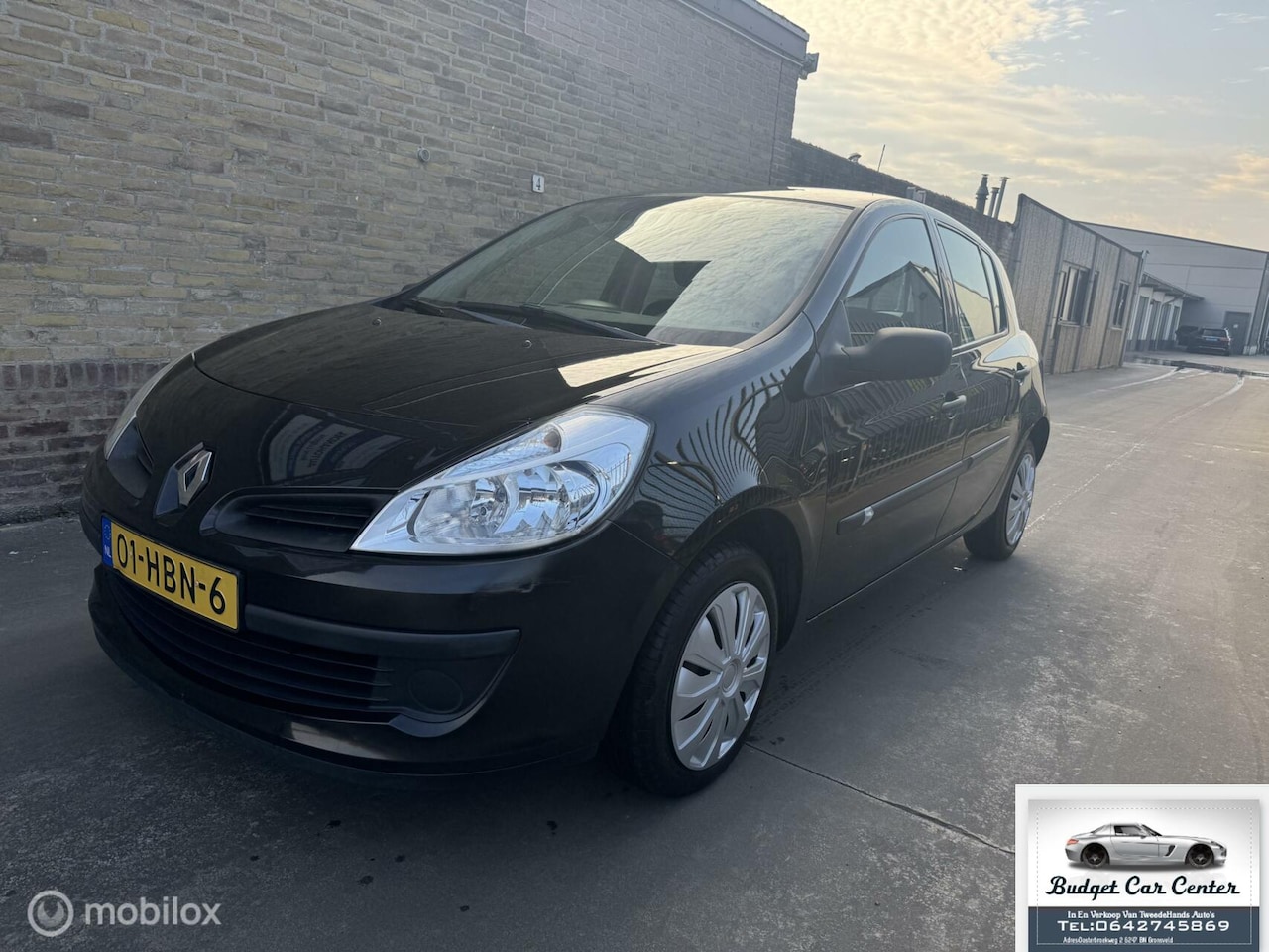 Renault Clio - 1.2-16V Authentique Airco - AutoWereld.nl