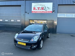 Ford Fiesta - 1.3-8V Cool & Sound voljaar apk