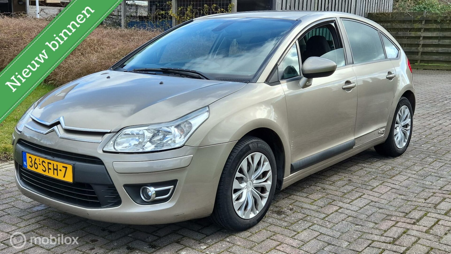 Citroën C4 - 1.6 HDiF Anniversaire EB6V AUTOMAAT NAVI - AutoWereld.nl