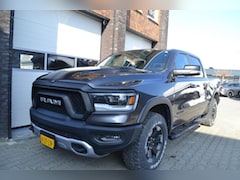 Dodge Ram 1500 - 5.7 V8 4x4 Crew Cab Rebel 12 inch scherm, Leder