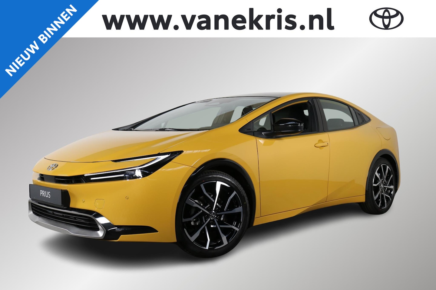 Toyota Prius - 2.0 Plug-in Hybrid 220 Solar Edition 2.0 Plug-in Hybrid 220 Solar Edition, Direct leverbaar met € 4.000 Voorraadpremie! - AutoWereld.nl