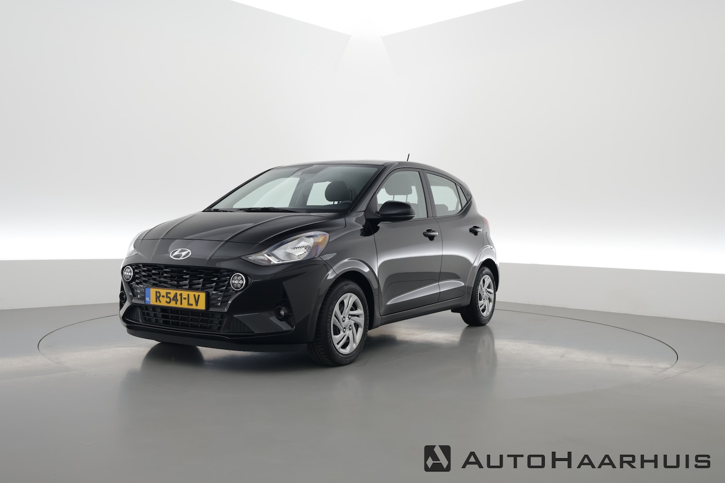 Hyundai i10 - 1.0 Comfort | Navi by App | Airco | DAB | All season | - AutoWereld.nl