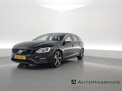 Volvo V60 - 2.0 T4 Business Sport | Navi | Trekhaak | Stoelverw. | LED | 18" | Cruise | All Season